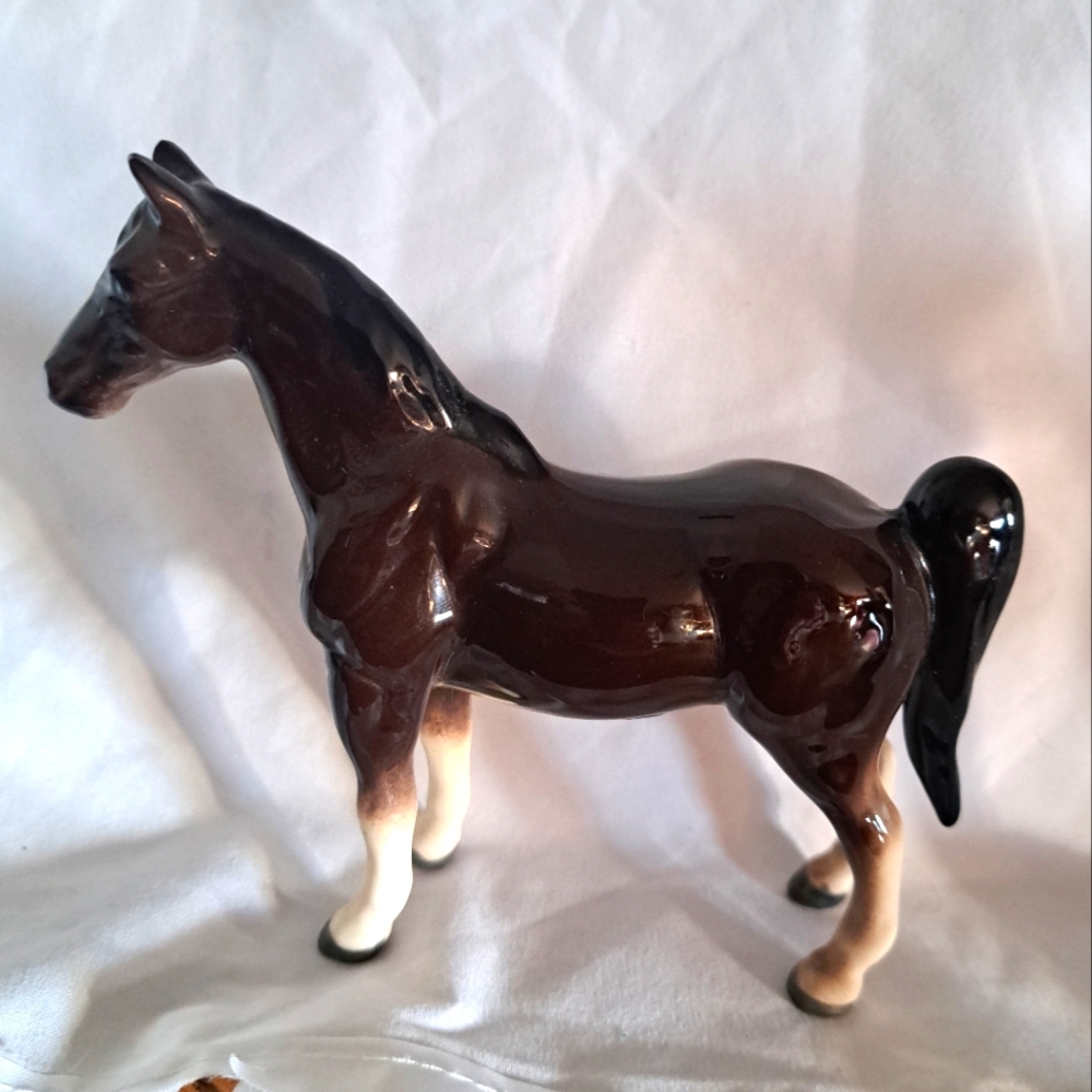 Lefton Blue Ribbon Horse Equine Figurine - Picture 1 of 6